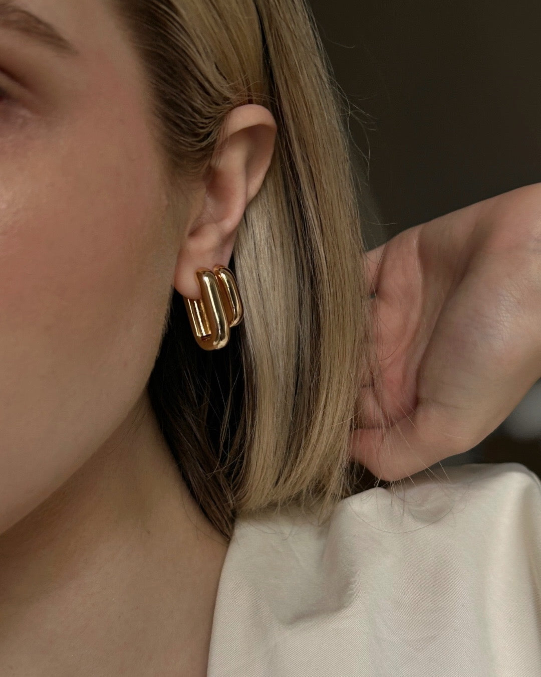 Elly Grande Hoops