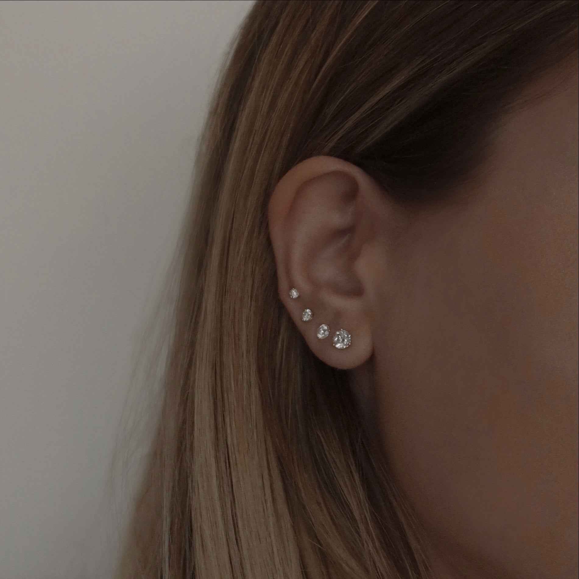 14k Diamond Stud Earrings