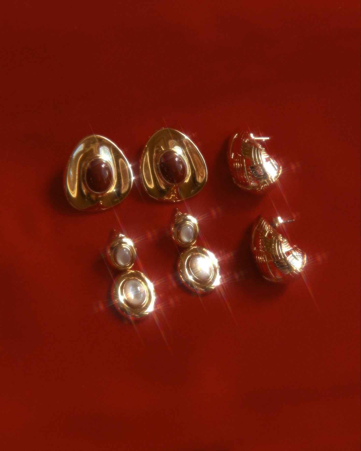 Hunter Statement Studs