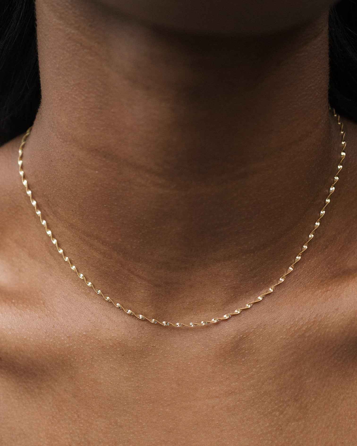 14k Kaci Twisted Herringbone Chain