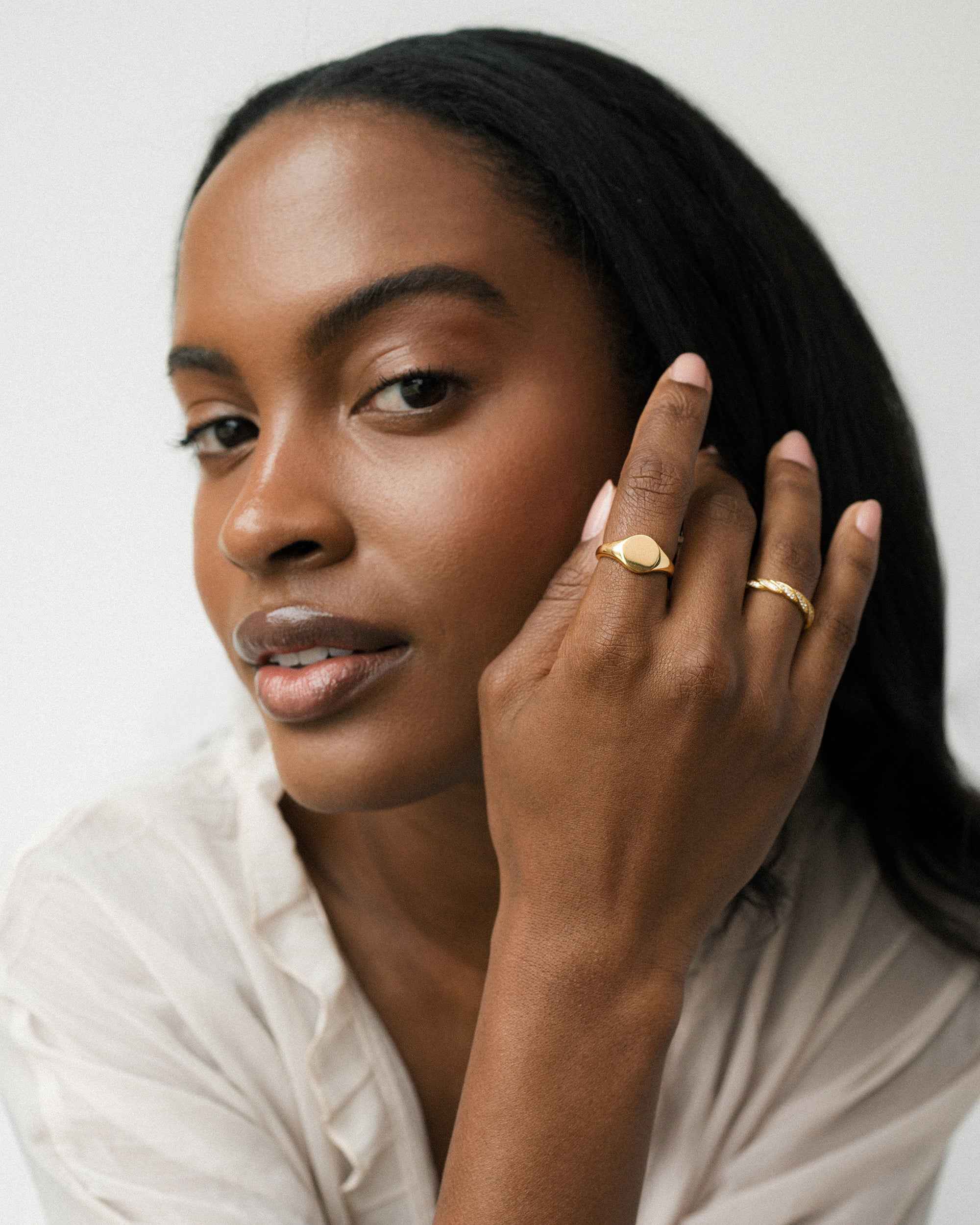 Nadia Twisted Pave Band