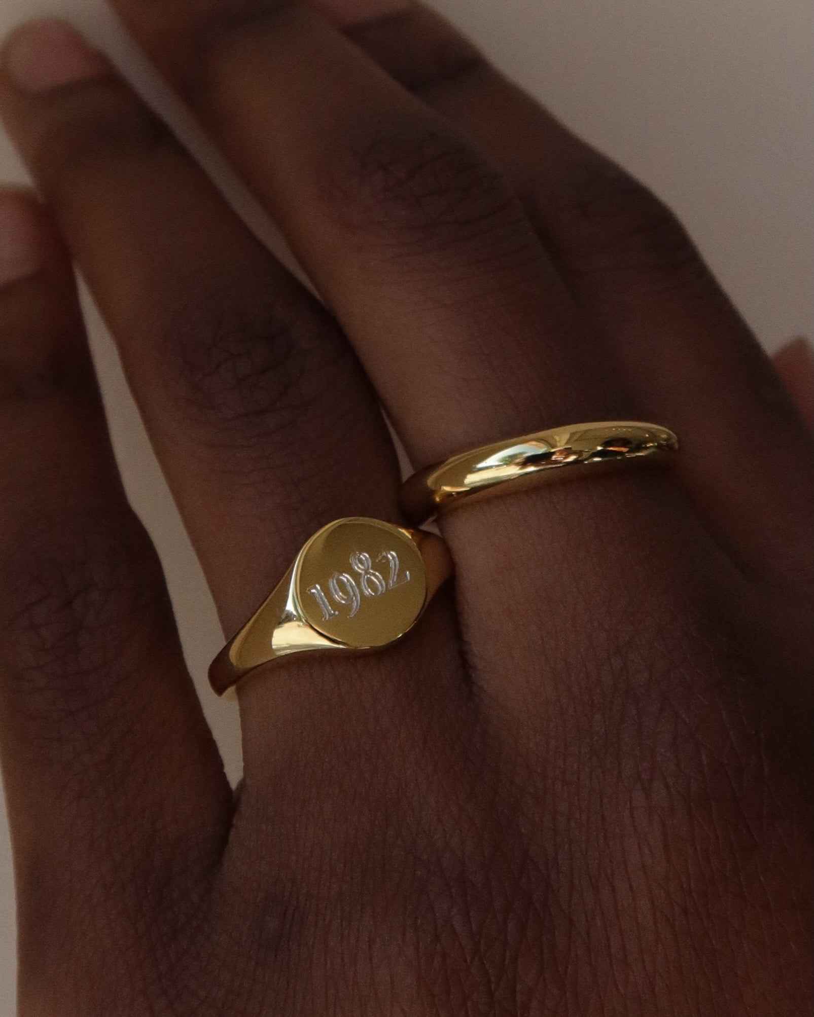Tessa Signet Ring