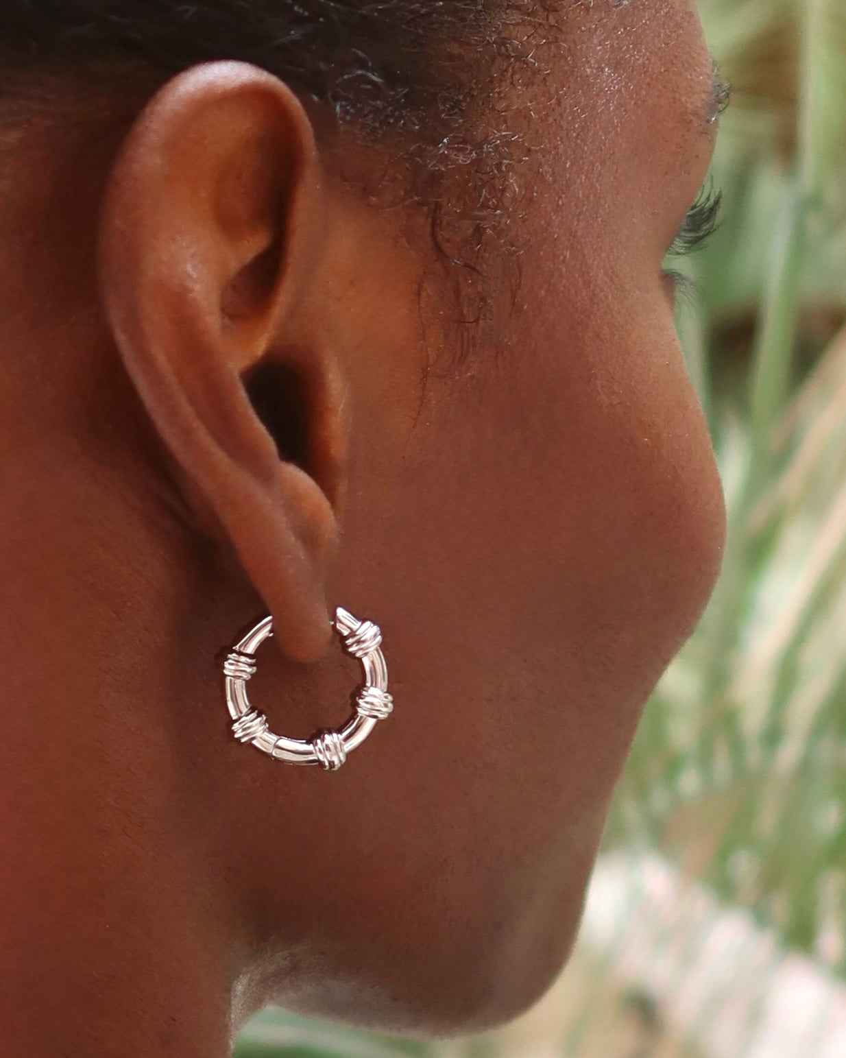 Sable Notched Hoops