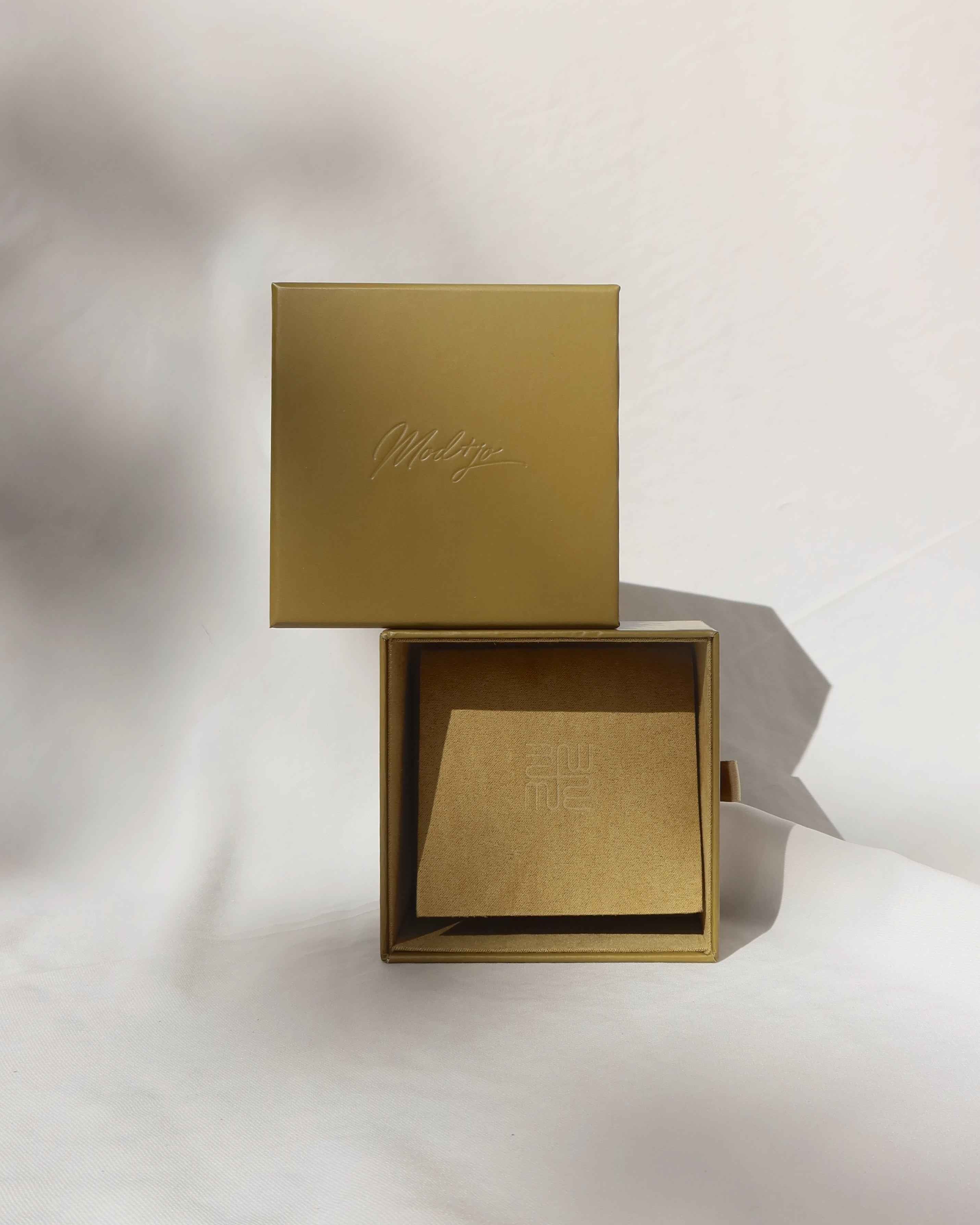 Mod + Jo Brand Box