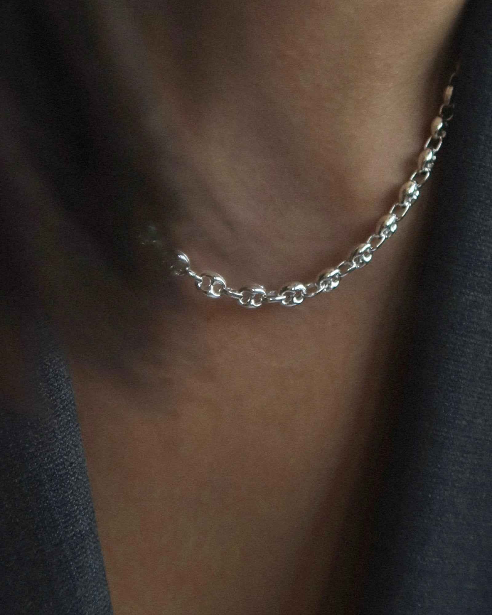Petite Puffy Mariner Chain Necklace