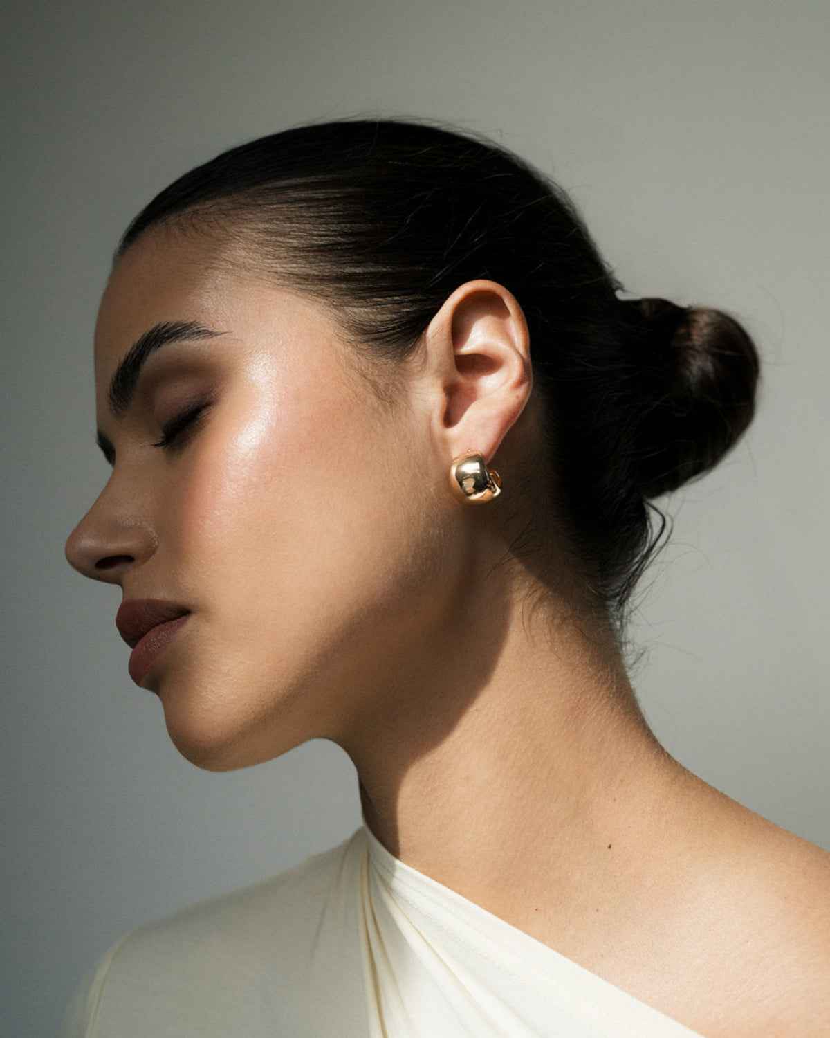 Iris Hoops