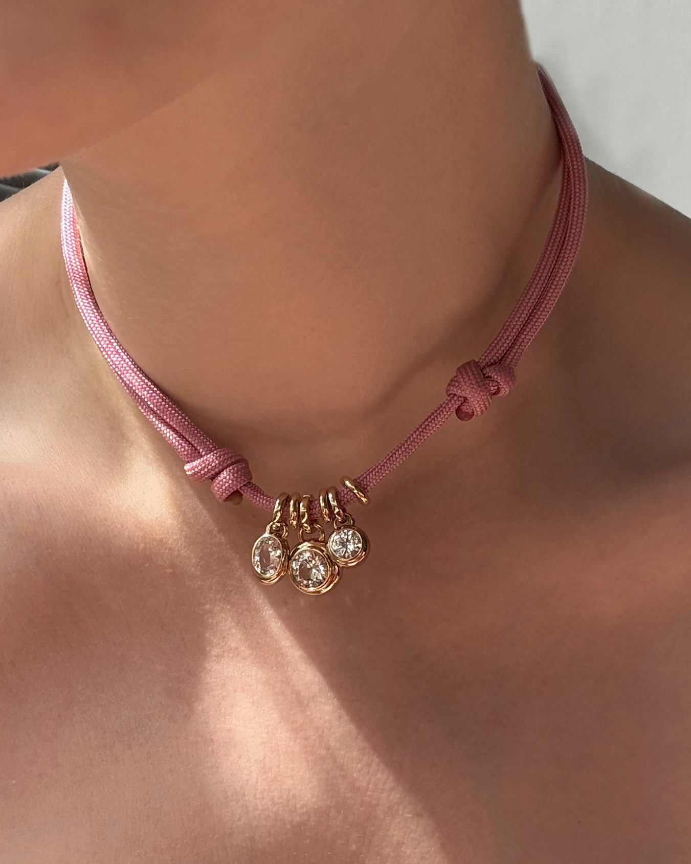[お値下げ] h'eres × semoh BUNDLE CHAIN CHARM Preorder* Olly Sapphire Bezel Charm | Mod + Jo