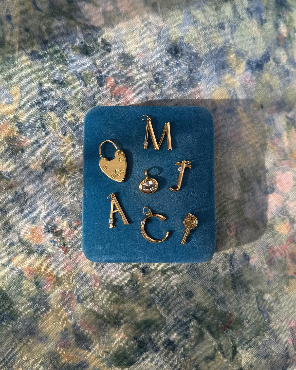 Mod + Jo Jewelry | Fine Permanent Jewelry | Charm Bar