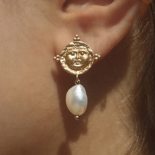 Faye Drop Earrings