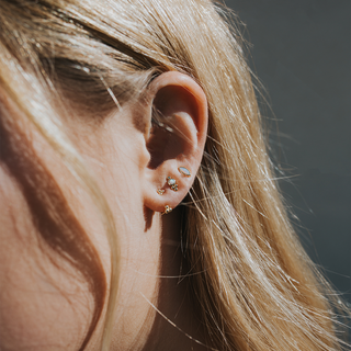 Leigh Opal Studs - EARRINGS - MOD + JO