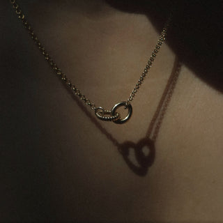 Andi Pendant Necklace